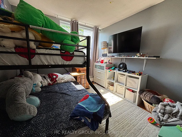 10 Sunrise Ave #419 — Photo 8