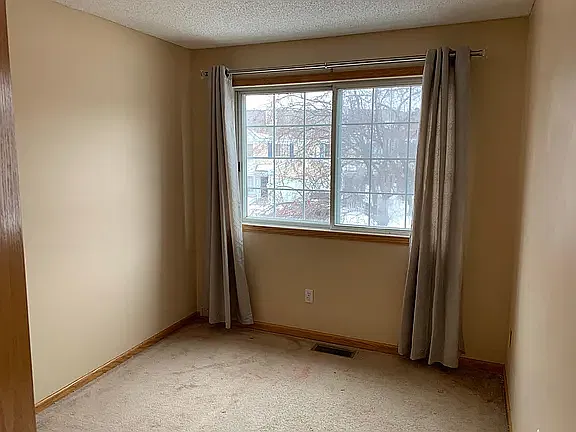 4266 Meghan Ln — Photo 10