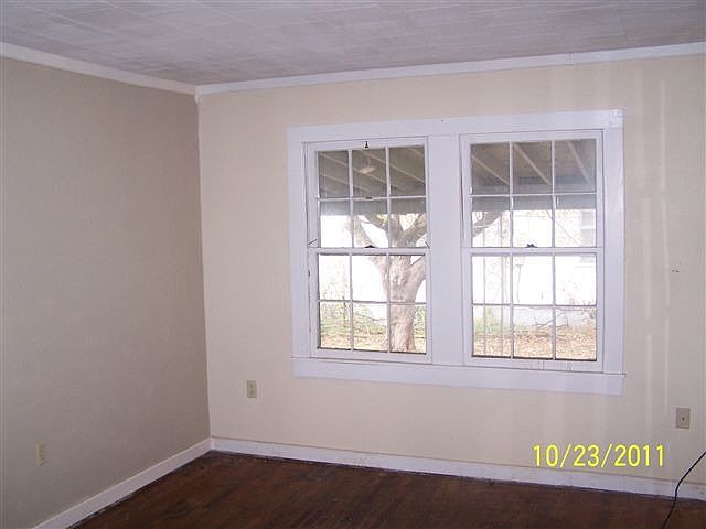 1st image of 1025 Brooks St