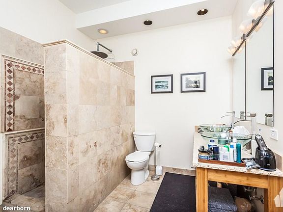 3rd image of 600 S Dearborn St #623