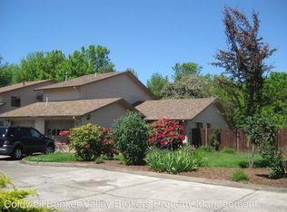 1672 SW Country Club Pl, Corvallis, OR 97333