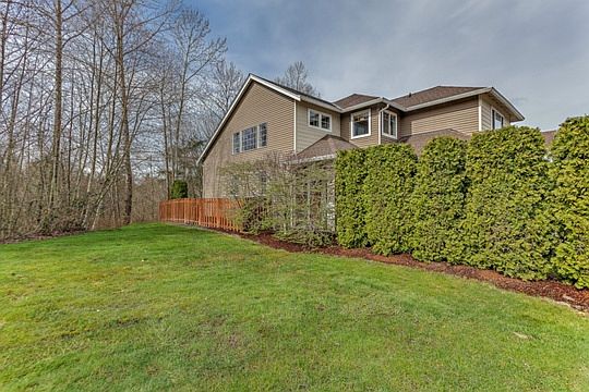 2nd image of 13204 69th Dr SE