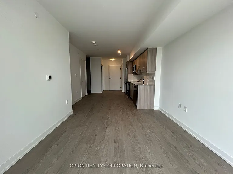 556 Marlee Ave #712 — Photo 8