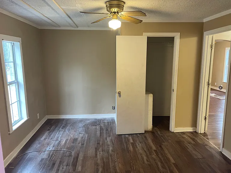 603 Moates St — Photo 4