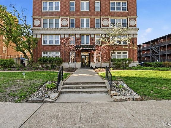 2nd image of 5330 Pershing Ave APT 807