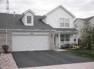 21400 Carlton St, Crest Hill, IL 60403