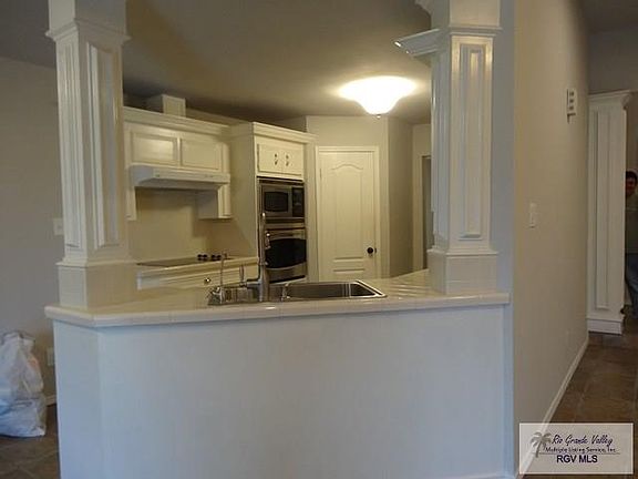 5th image of 4962 Las Palomas St
