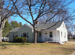 3144 McCracken St, Norton Shores, MI 49441