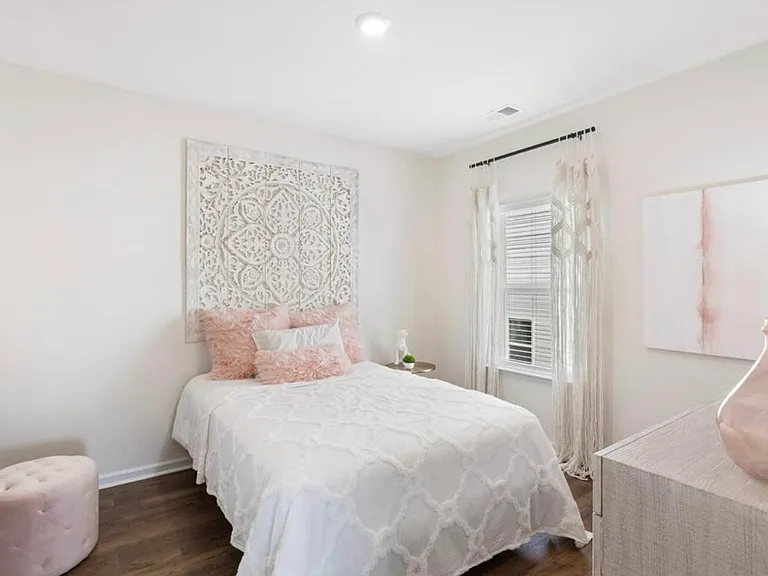 8425 Bramble Berry Ln — Photo 17