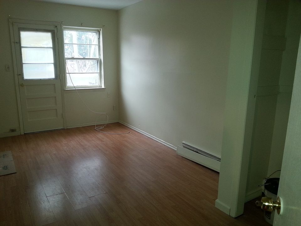 1st image of 9306 Avenue N #2