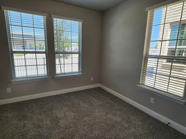 5956 Bursey Rd — Photo 22