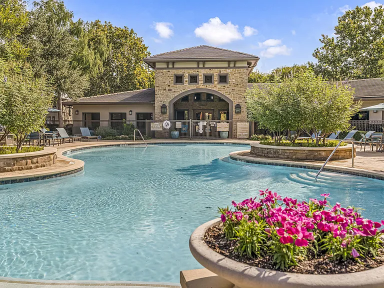 Palomino Apartments Homes — Photo 6