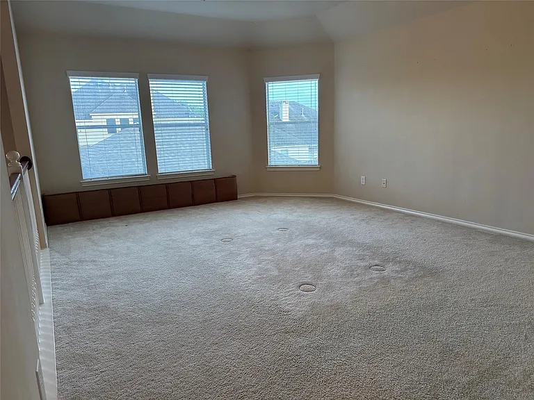 2311 Echo Harbor Dr — Photo 22