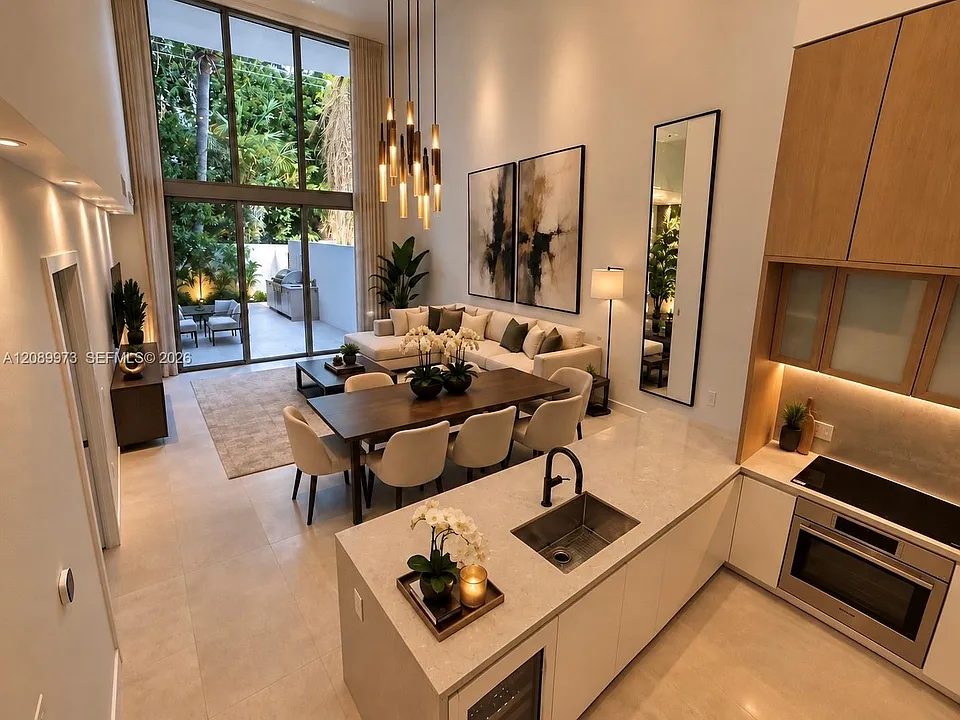 2200 Brickell Ave #GV02