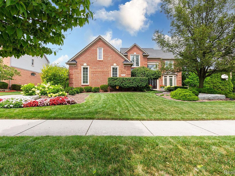 1st image of 45860 Lathum Dr