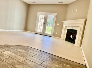 325 Falling Branch Rd, Christiansburg, VA 24073