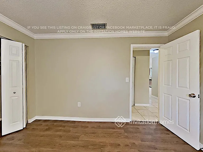 4836 Barcelona Ave — Photo 11
