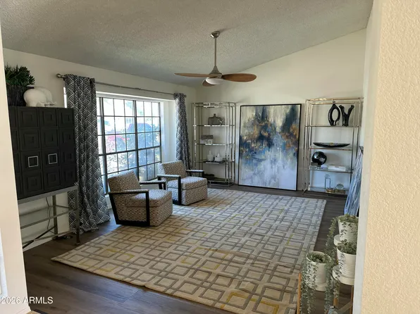 3909 E LAVENDER Lane E, Phoenix, AZ 85044