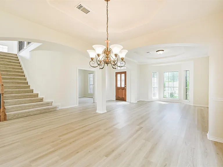11918 Mariposa Canyon Dr — Photo 26