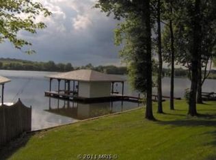 234 Scotch Pine Dr, Mineral, VA 23117