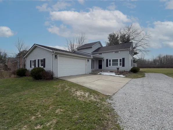 3060 Ravenna St, Hudson, OH 44236