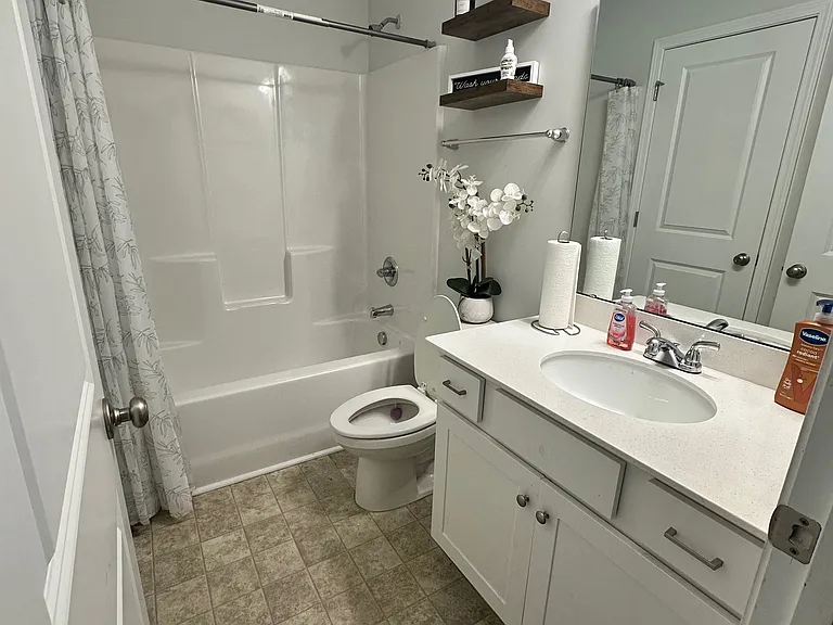 309 Ollivander Ln — Photo 8