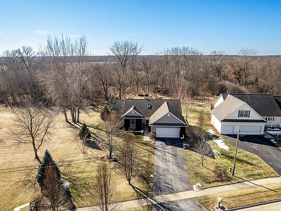 2nd image of 651 Genoa St