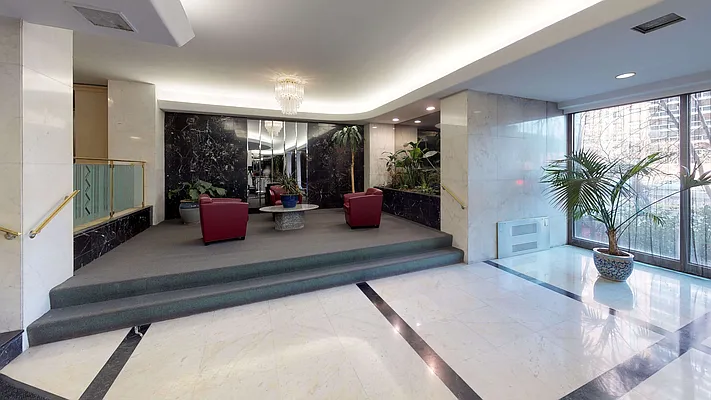 Rented by Metro Garden Realty NYC | media 23