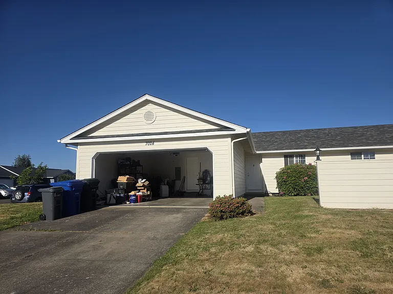 7024 Pierce Dr N — Photo 2