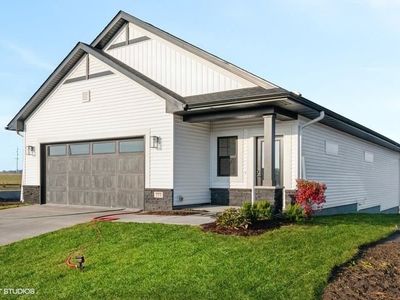787 Clover Hill Dr, North Liberty, IA, 52317