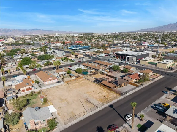 2315 McCarran St, North Las Vegas, NV 89030