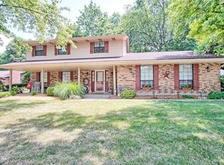 530 Queensgate Rd, Springboro, OH 45066