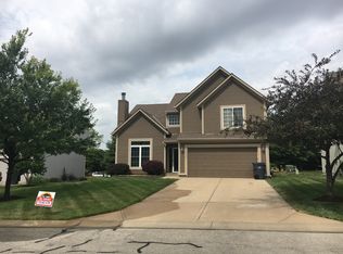 15820 S Bradley Dr, Olathe, KS 66062