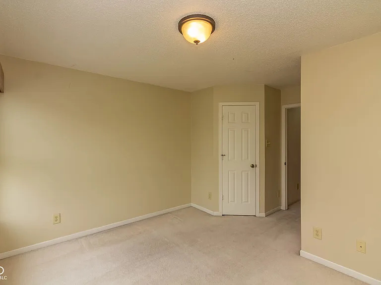 8602 Belle Union Dr — Photo 16
