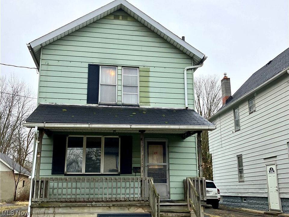 1st image of 617 Fenton St