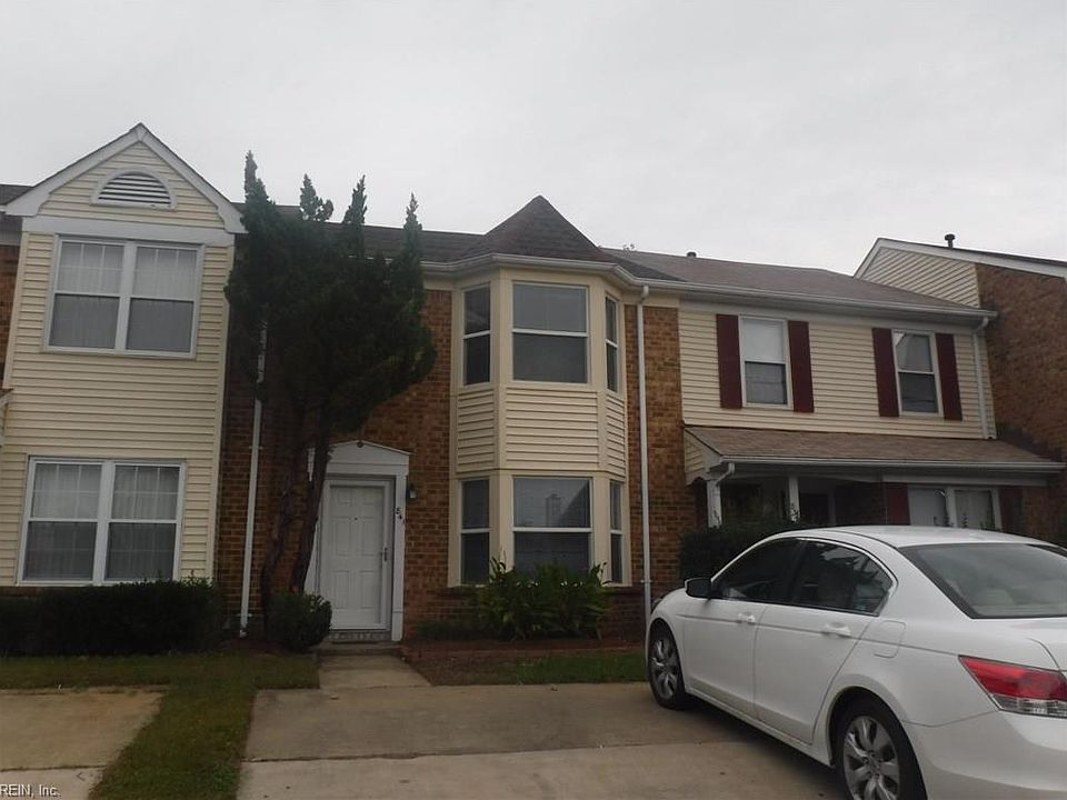 1st image of 841 Nottaway Dr