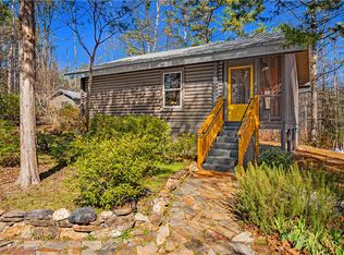 201 Lake Grove Ln, Townville, SC 29689