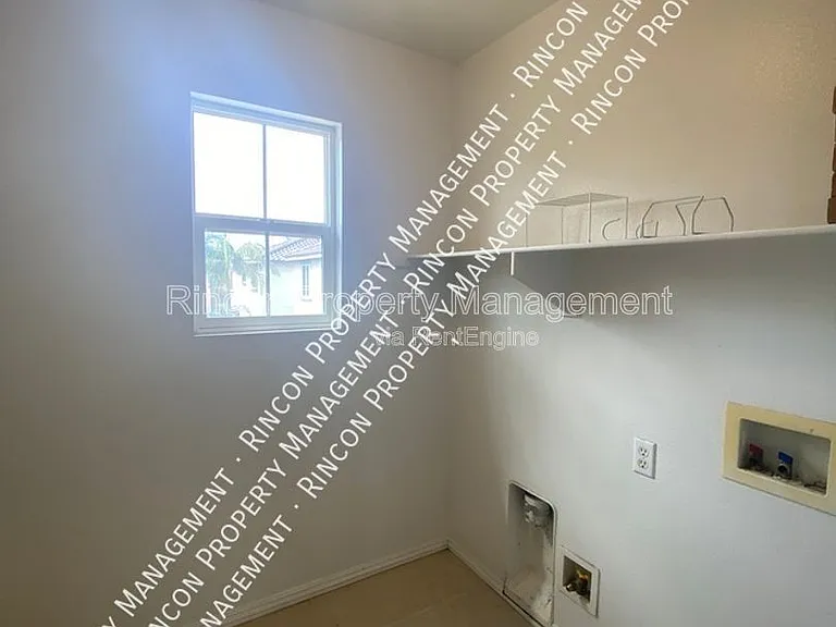 2922 Dunkirk Dr — Photo 17