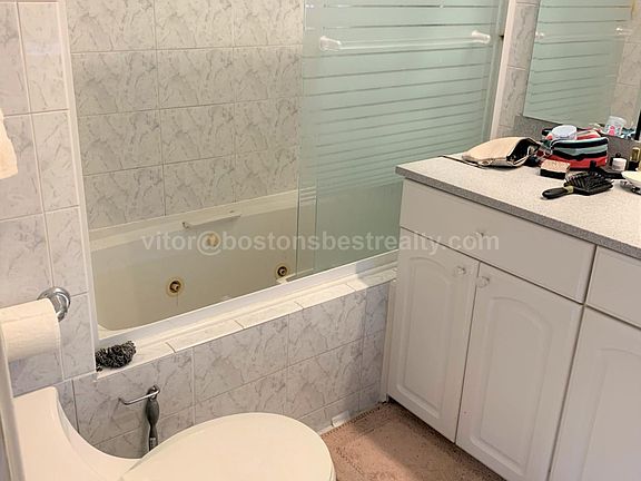 4th image of 11 Fairbanks St #2ay6d5dmt