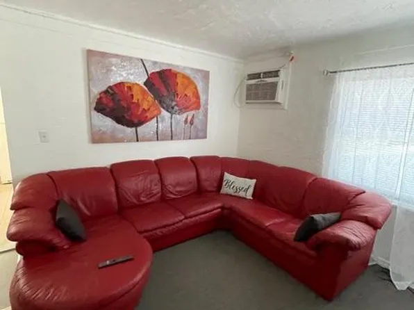 923 Dr Martin Luther King Jr St S, Saint Petersburg, FL 33705