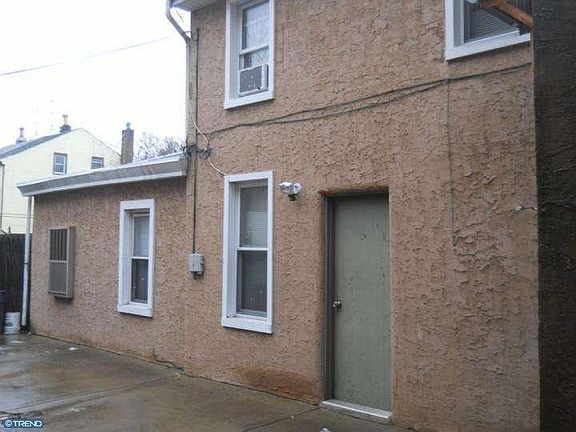 2nd image of 8052 Frankford Ave