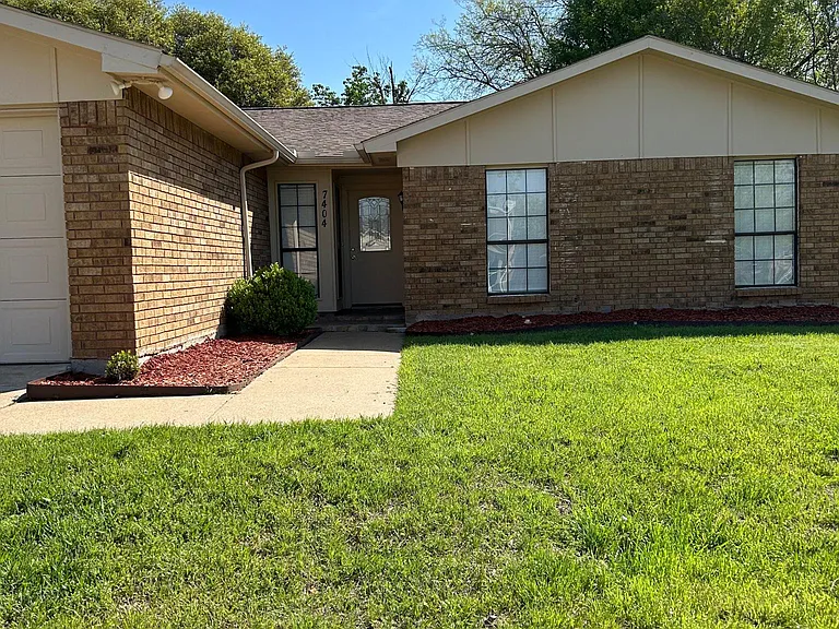 7404 Buttonwood Dr — Photo 19