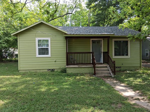 414 W Mims St