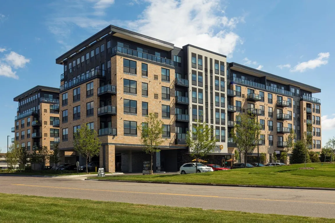Residences at 1700 in Minnetonka MN