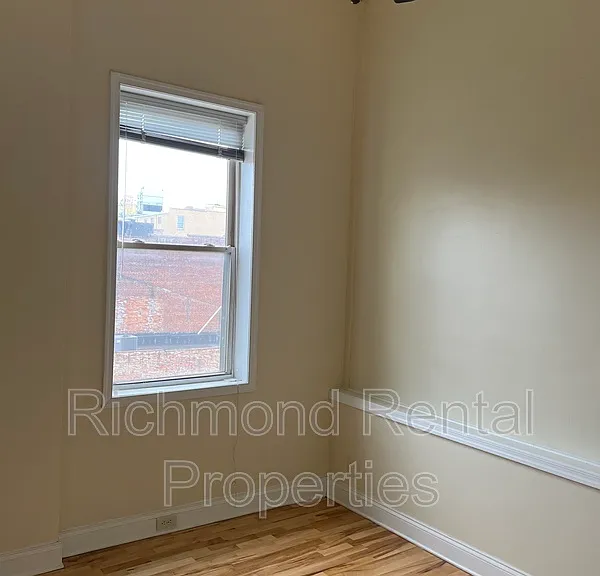11 E Broad St #1 — Photo 15