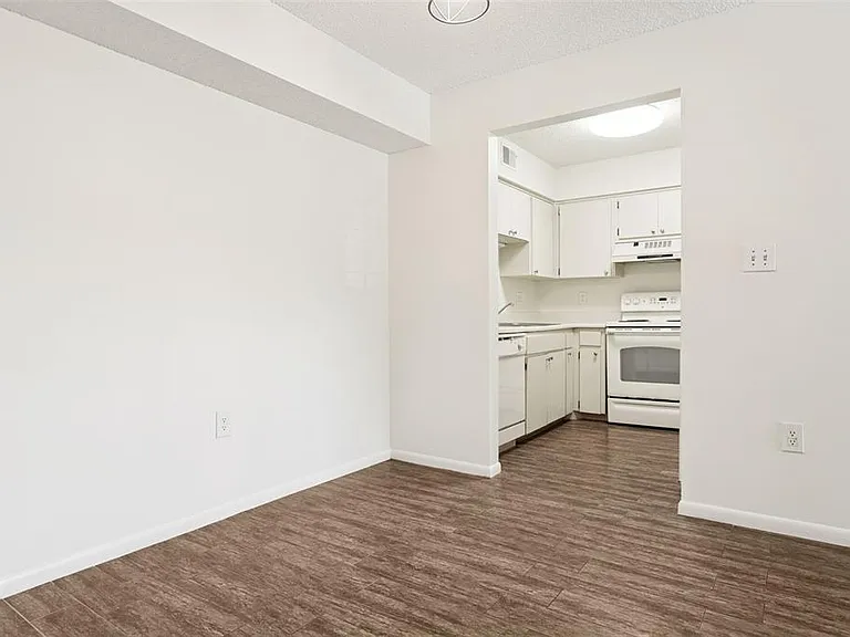 2690 Coral Landings Blvd #622 — Photo 6