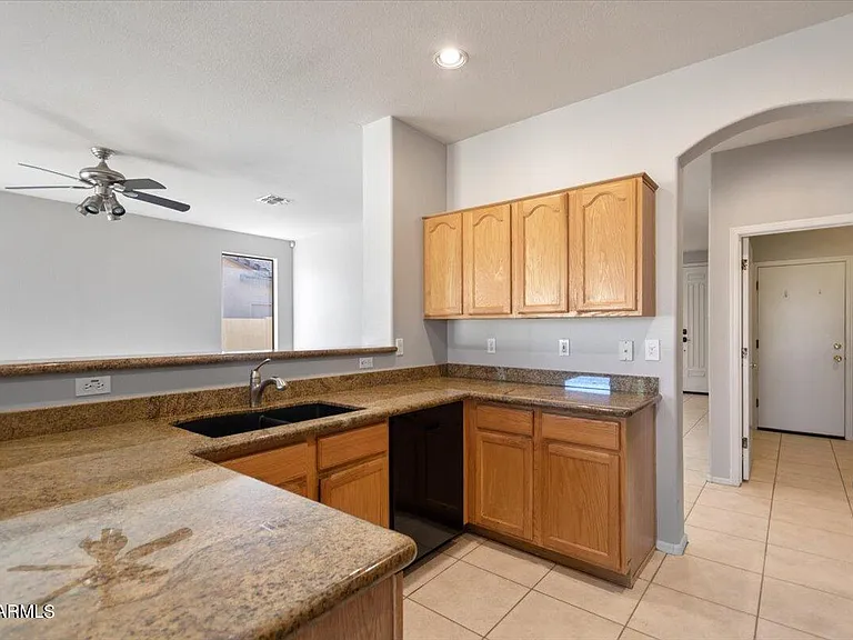 440 N Roger Way — Photo 9
