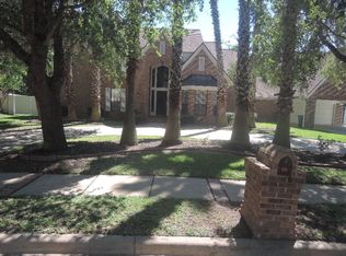 309 Woodlands Ln, Victoria, TX 77904