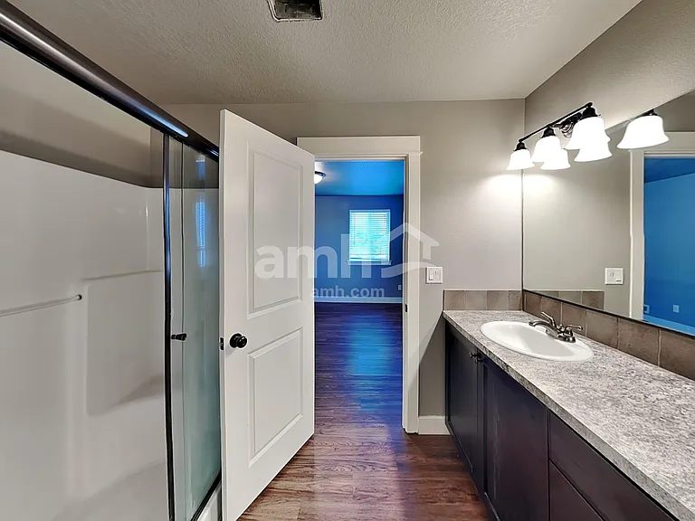480 Tulip Ave — Photo 12