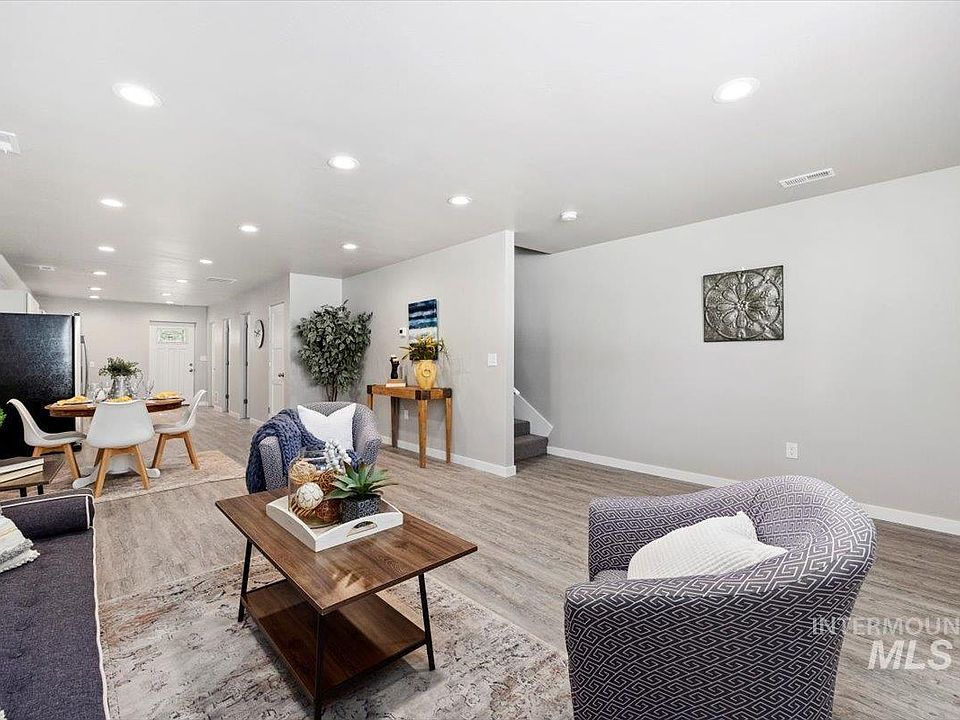 201 E 6th 2 Rupert Rupert ID Zillow